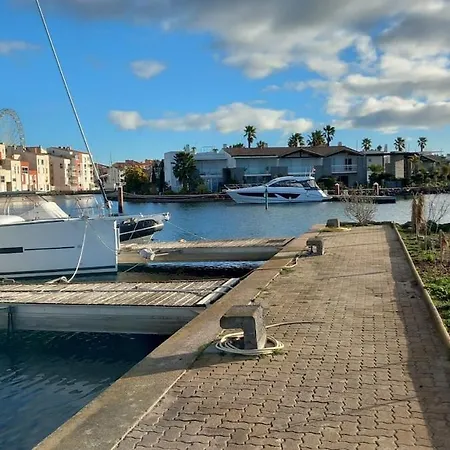 Petite Marina, Terrasse, Veranda, Pied Dans L'eau Lägenhet *